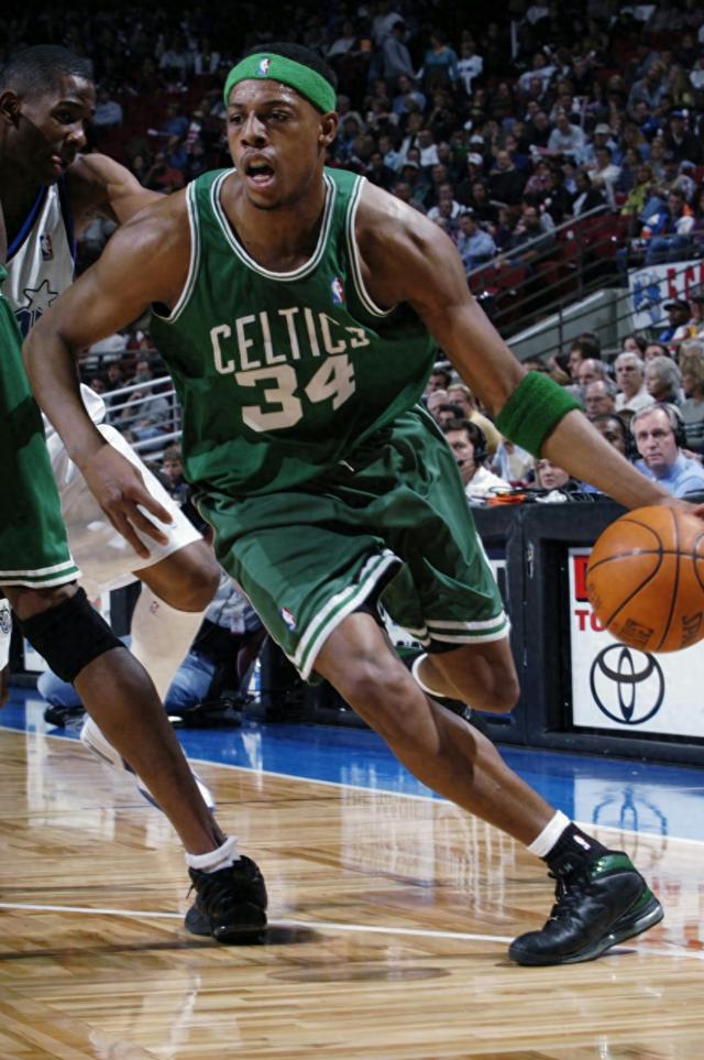 美媒：杨瀚森首次先发球衣被拍卖完成，价格为42356元人民币（美媒称杨瀚森生涯首次先发战所穿球衣已完成拍卖，成交价为人民币42356元）