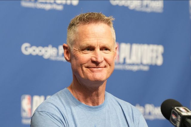 【集锦】森林狼138-142掘金 约基奇56+16+15力压爱德华兹44分加时赛取胜（约基奇轰56+16+15率掘金加时142-138险胜森林狼，爱德华兹空砍44分）