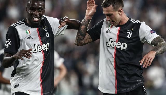 齐沃：我们不会怀疑劳塔罗的重要性，我和他每天都拥抱（齐沃：劳塔罗的重要性毋庸置疑，我和他每天相拥）